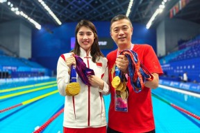 华体会体育-游泳队主教练发声，誓言带队登顶