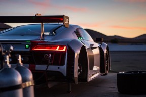 华体会登录-北欧寒刀斩落高原风暴，德里赫特如何用95分钟完成一场战术革命