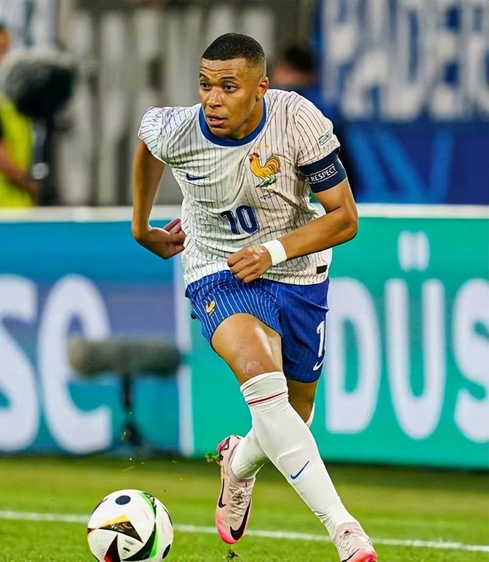 华体会hth-关于巴黎圣日耳曼轻取里昂,萨拉赫补时绝平世界杯的信息 第2张 华体会hth-关于巴黎圣日耳曼轻取里昂,萨拉赫补时绝平世界杯的信息 第2张