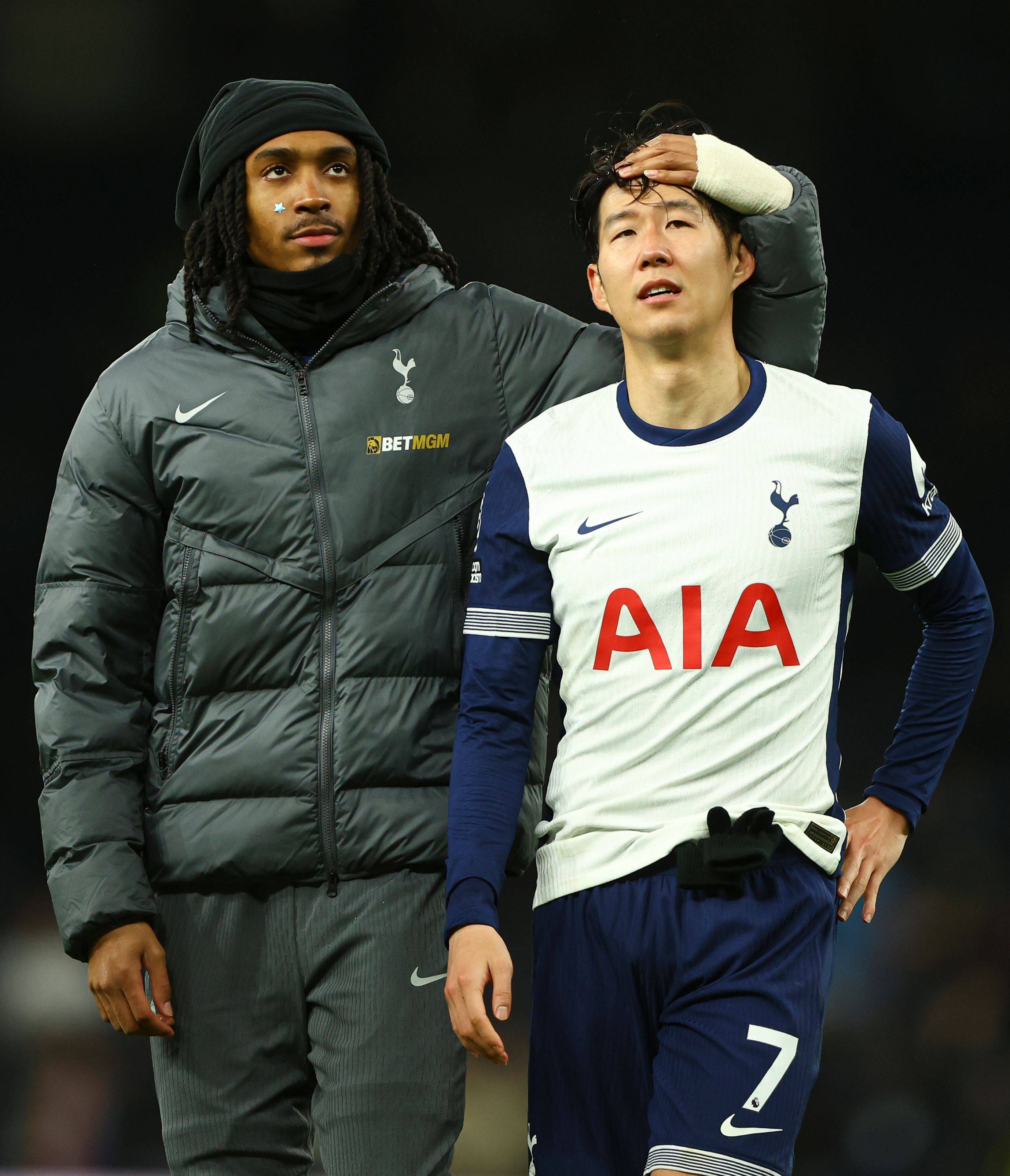 华体会体育-热刺险胜阿森纳，拉莫斯乌龙送礼足总杯  第2张