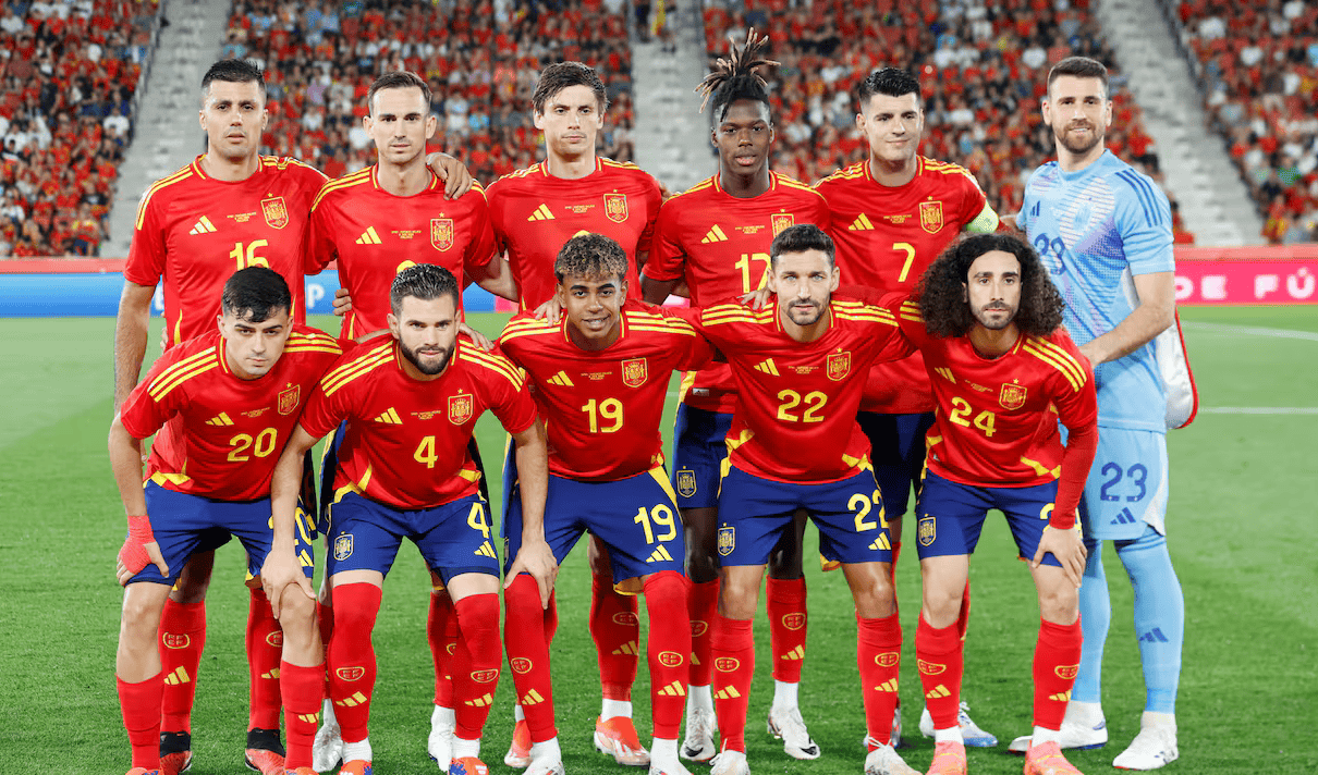 华体会官网-西班牙国家队成功挺进欧洲杯决赛 第2张 华体会官网-西班牙国家队成功挺进欧洲杯决赛 第2张