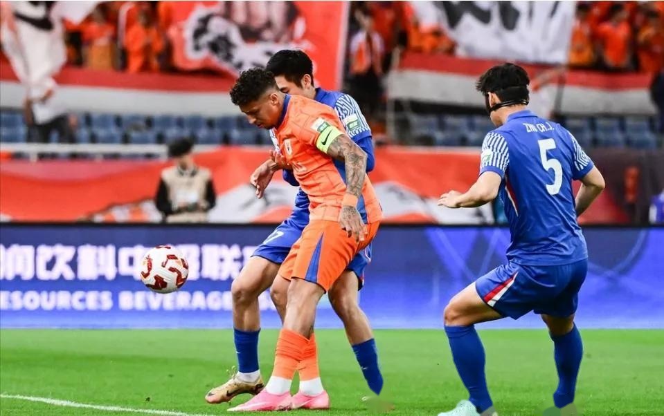 华体会体育-申鑫客场不敌鲁能，遭遇连败  第1张